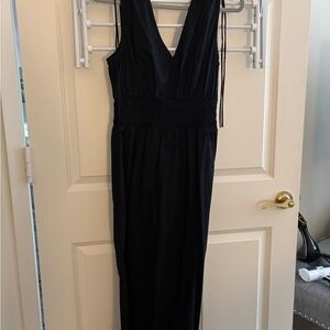 Old Navy Black Sleeveless V-Neck Maxi Gown